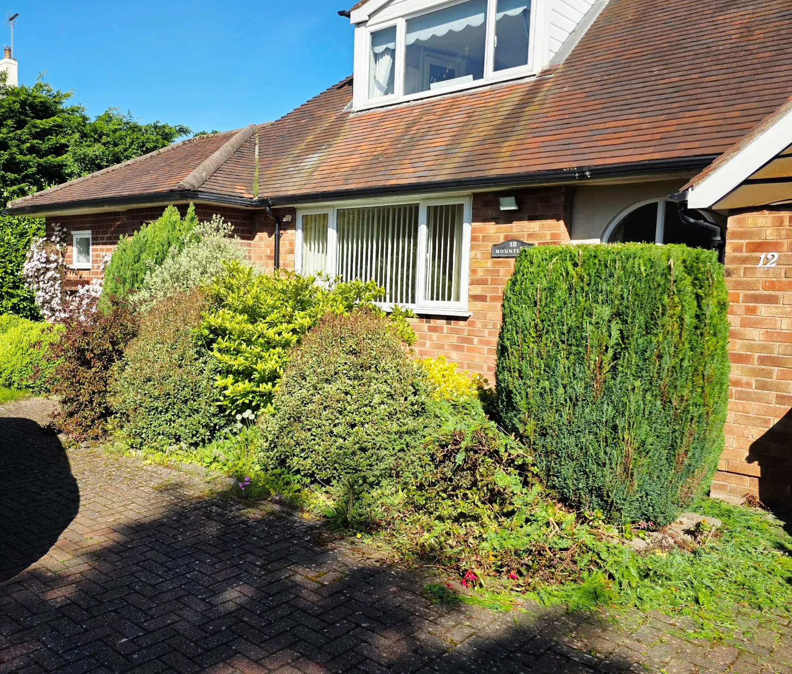Completed garden work by The Cutting Hedge Garden Services